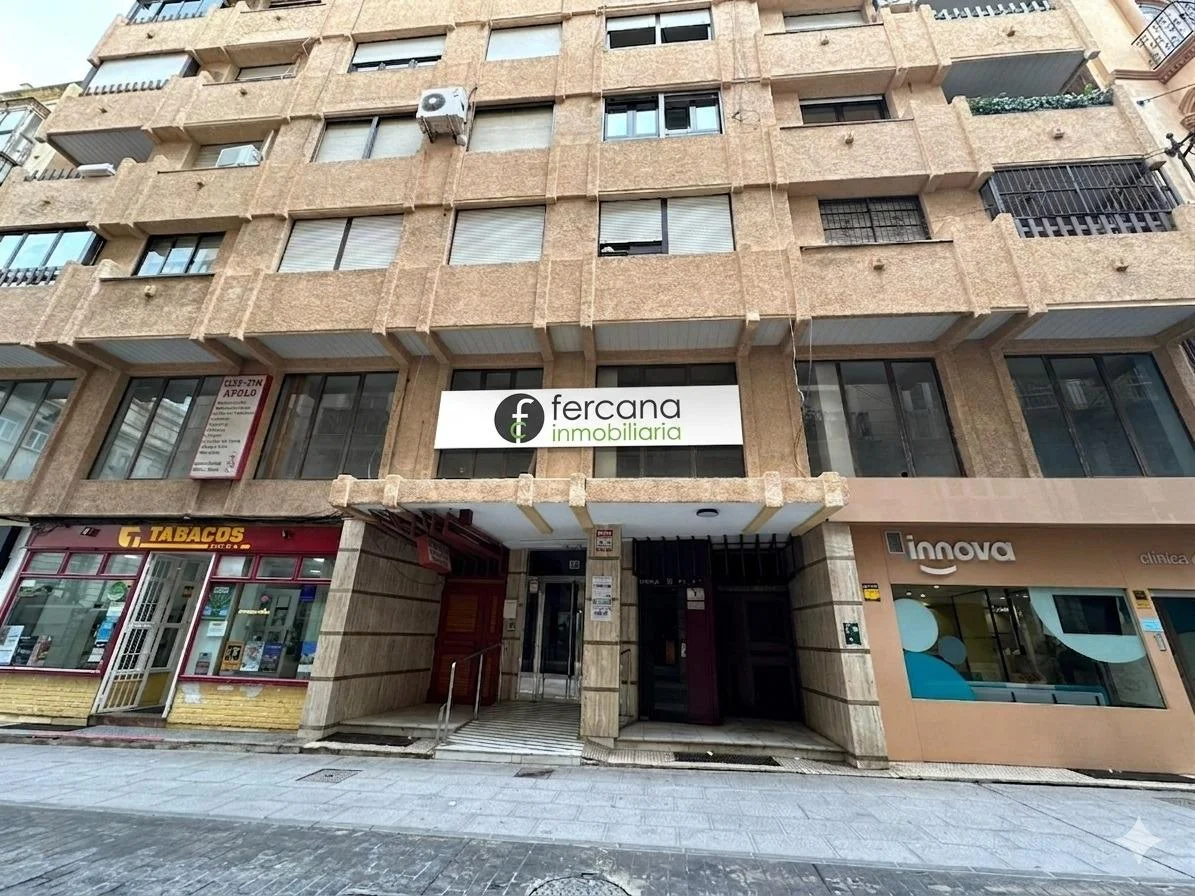 Oficina céntrica en Cartagena de 450 m²