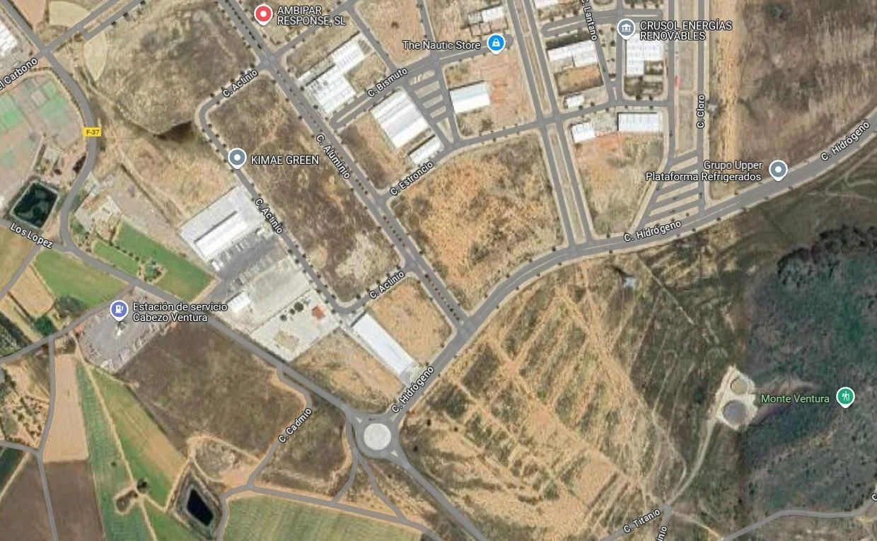 Parcela industrial de 955 m² en Los Camachos