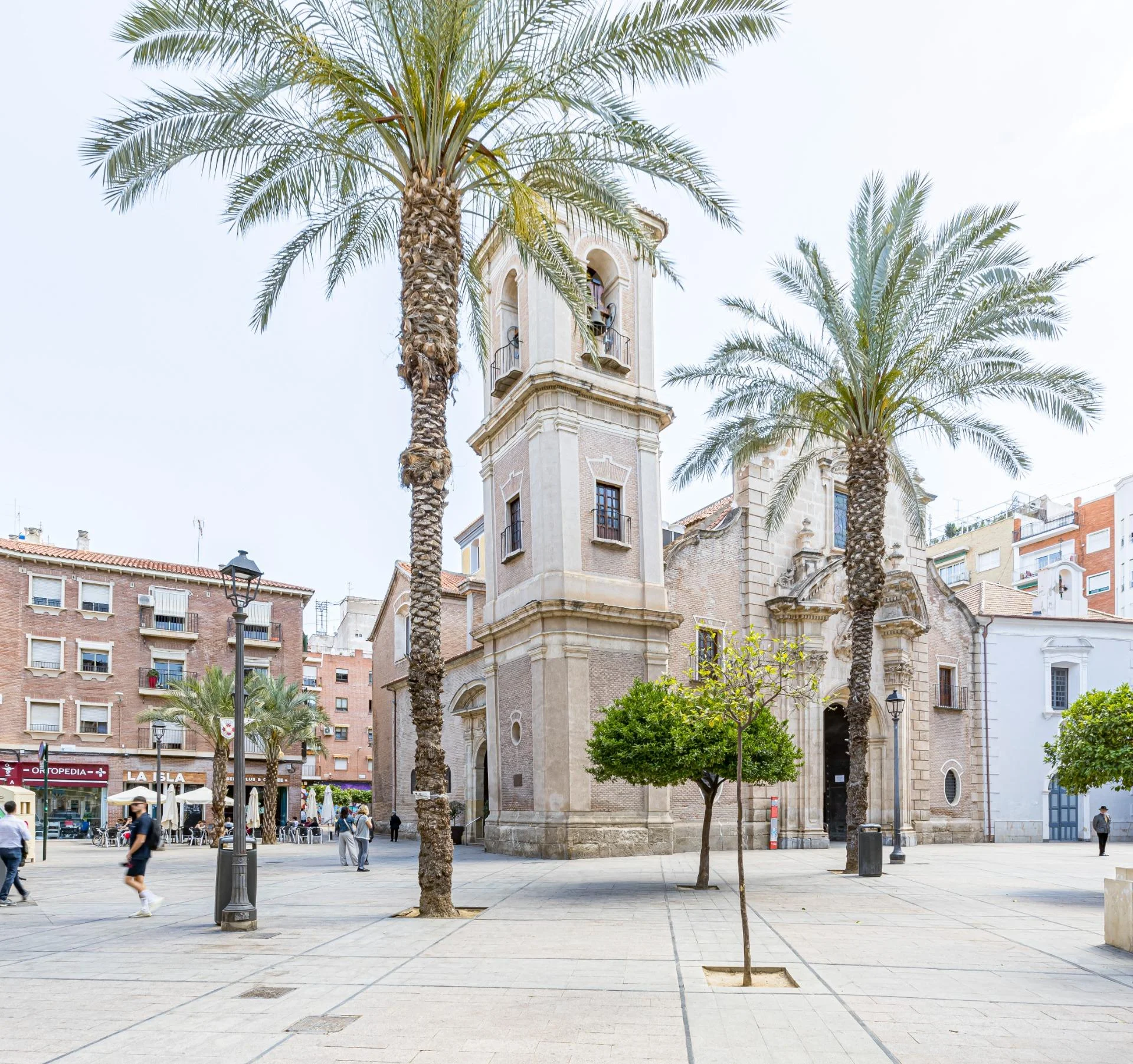 Central Murcia garage with 33 m²