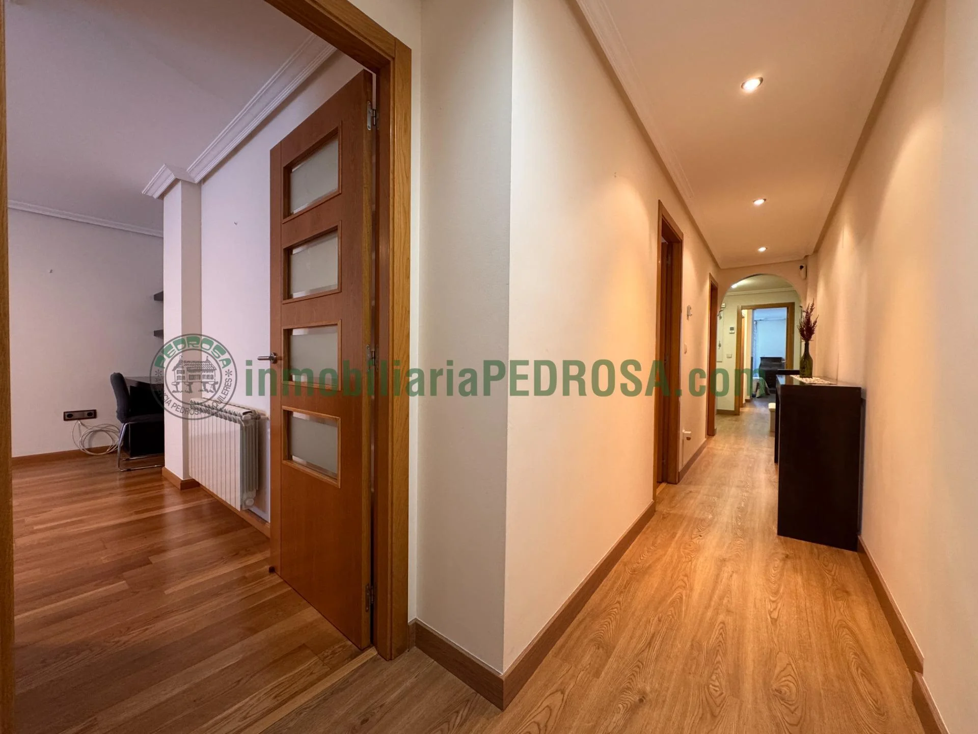 Three-bedroom flat near Pontevedra campus