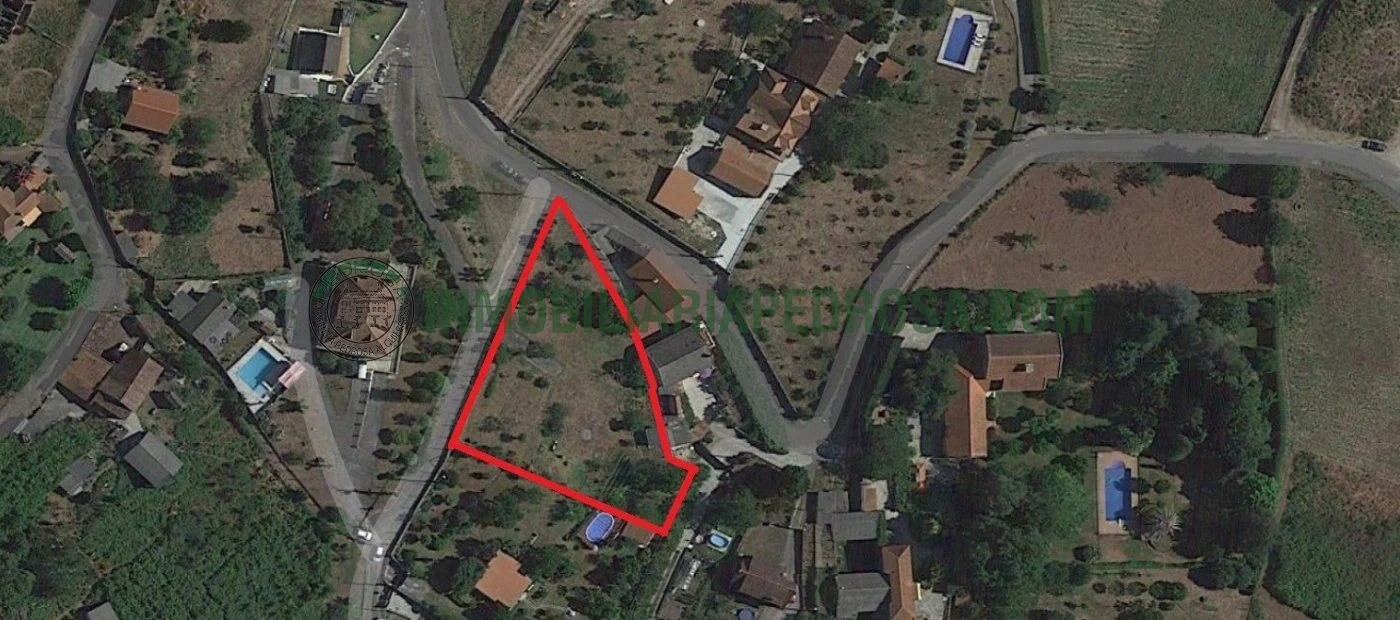 Developable Bora plot, 1,906 m²