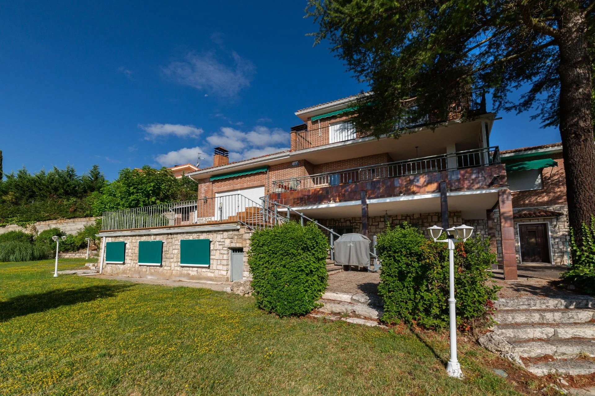 El Otero chalet with six bedrooms