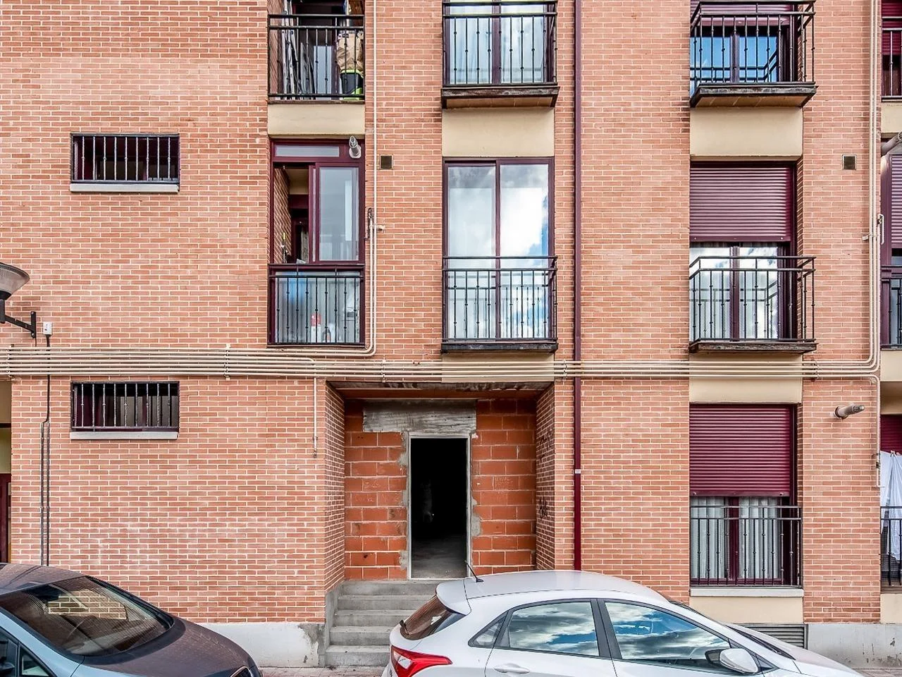 Local bancario con patio privado