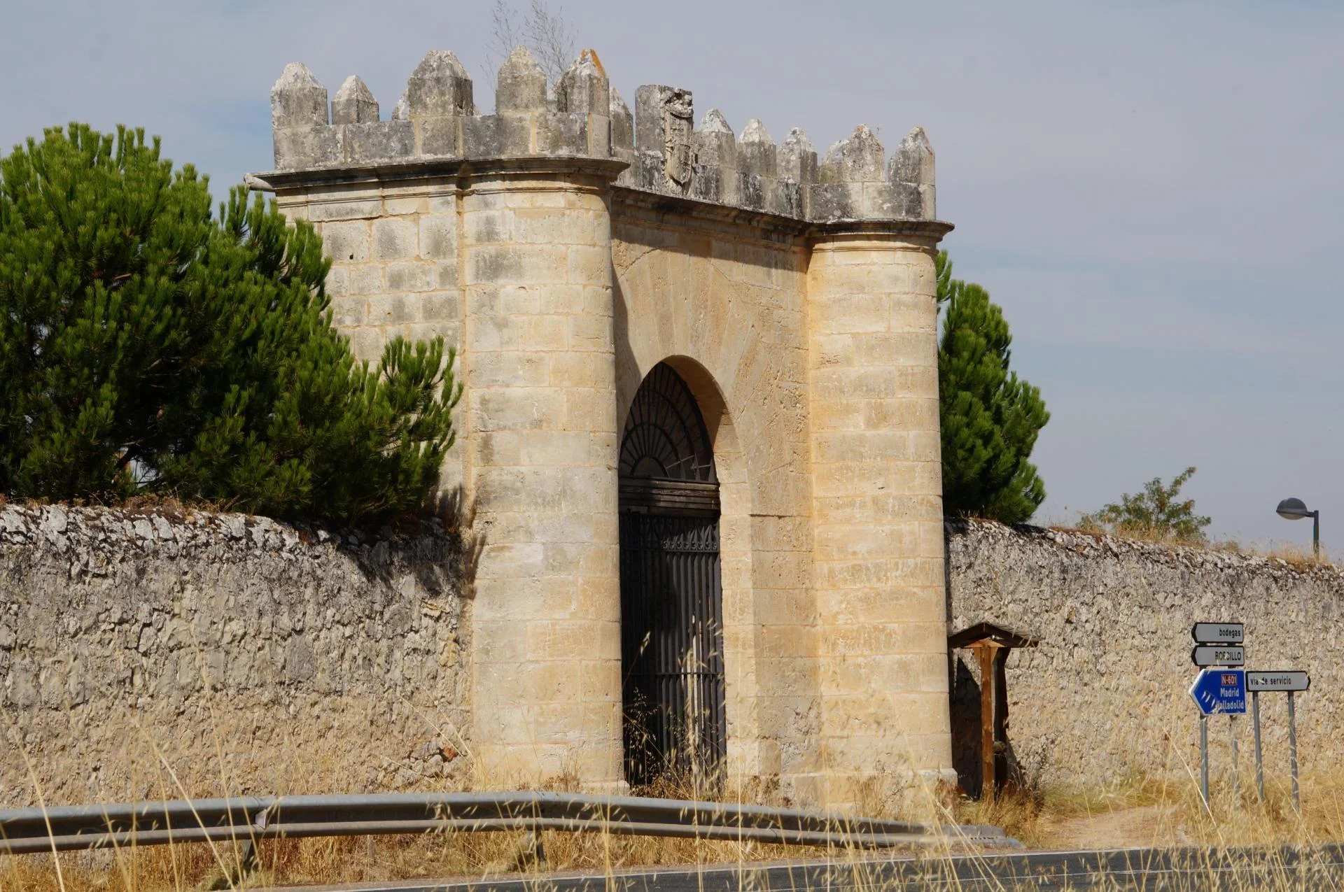 Residential plot near Valladolid with buildability