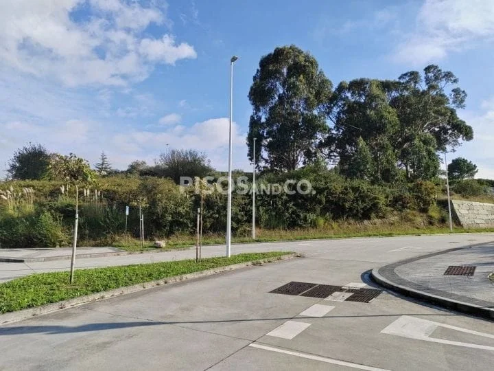 Parcela urbanizable en A Coruña, 1.032 m²