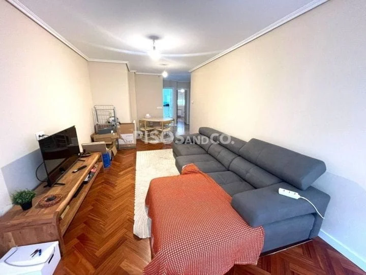 Piso exterior reformado en Montealto