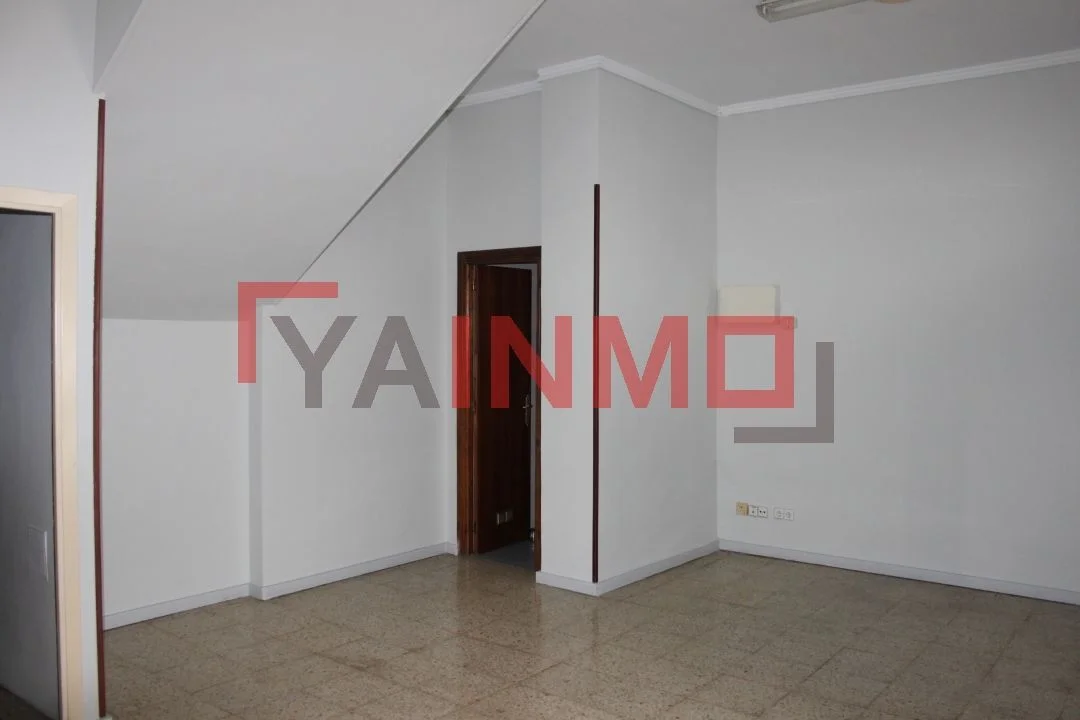 Lakua commercial premises, 47 m²