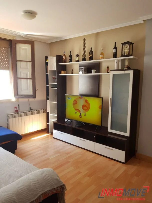 Reformed four-bedroom flat in Miranda