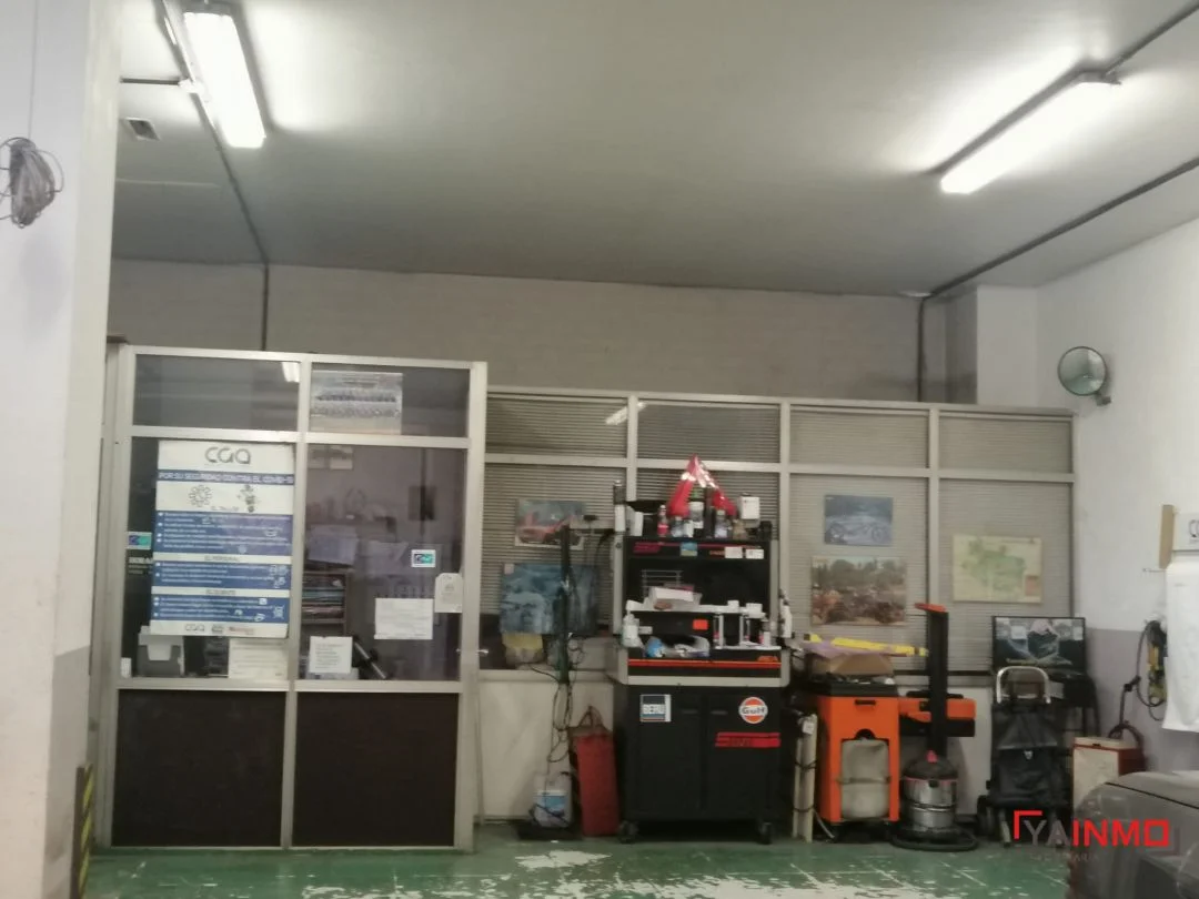 Local comercial en Santa Lucía, 122 m²