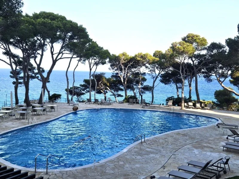 Apartamento frente al mar de cuatro dormitorios