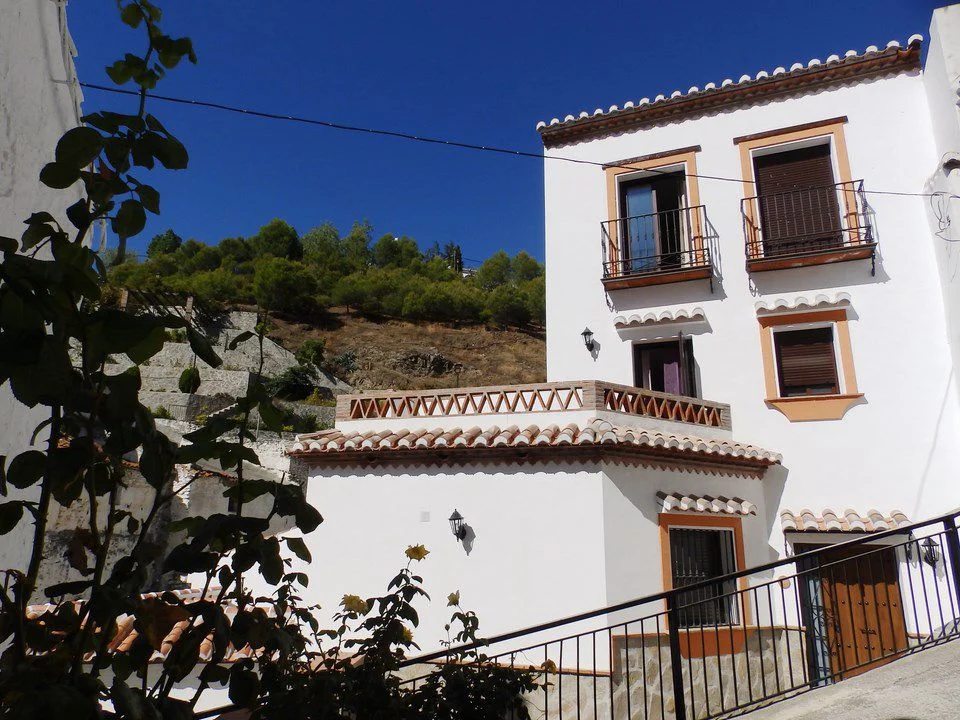 Casa de pueblo de tres dormitorios con potencial B&B