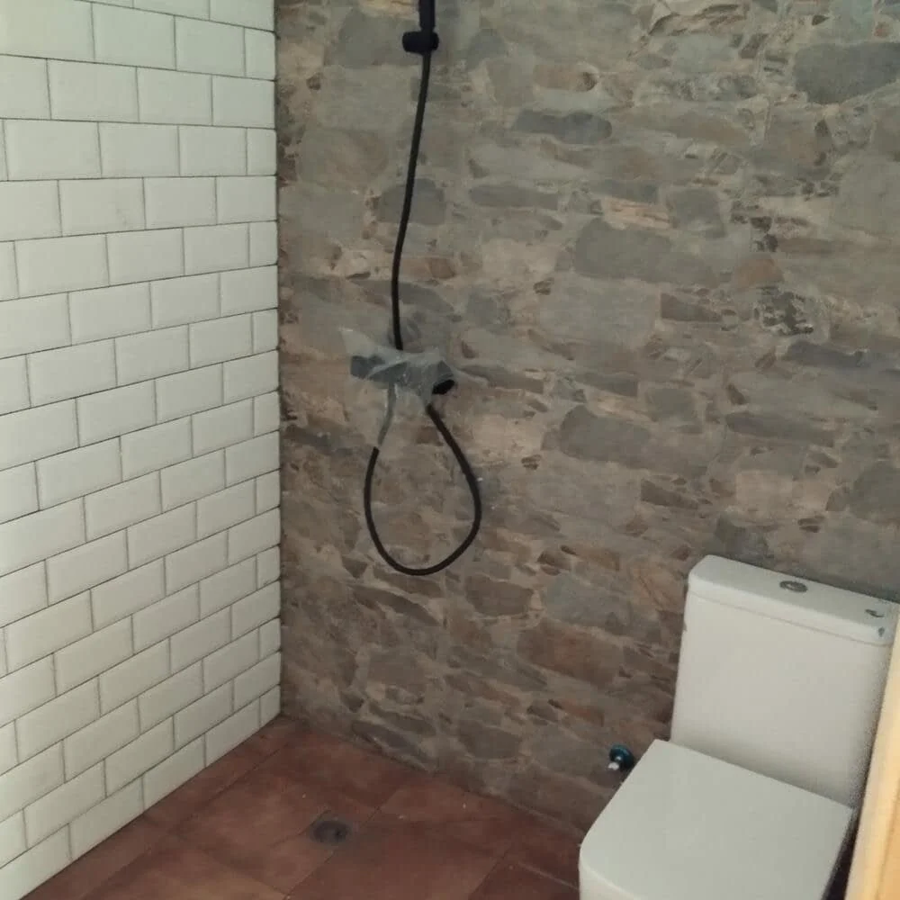 Newly rebuilt house in Guixers