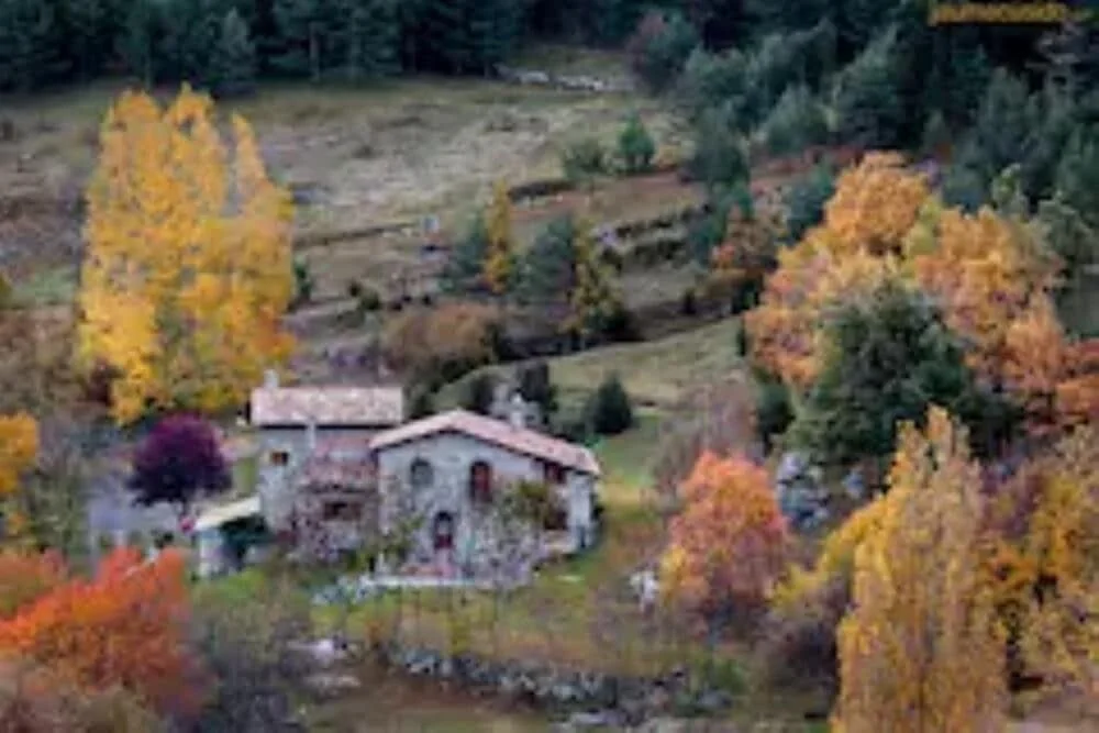 Casa rural de 480 m² entre montañas
