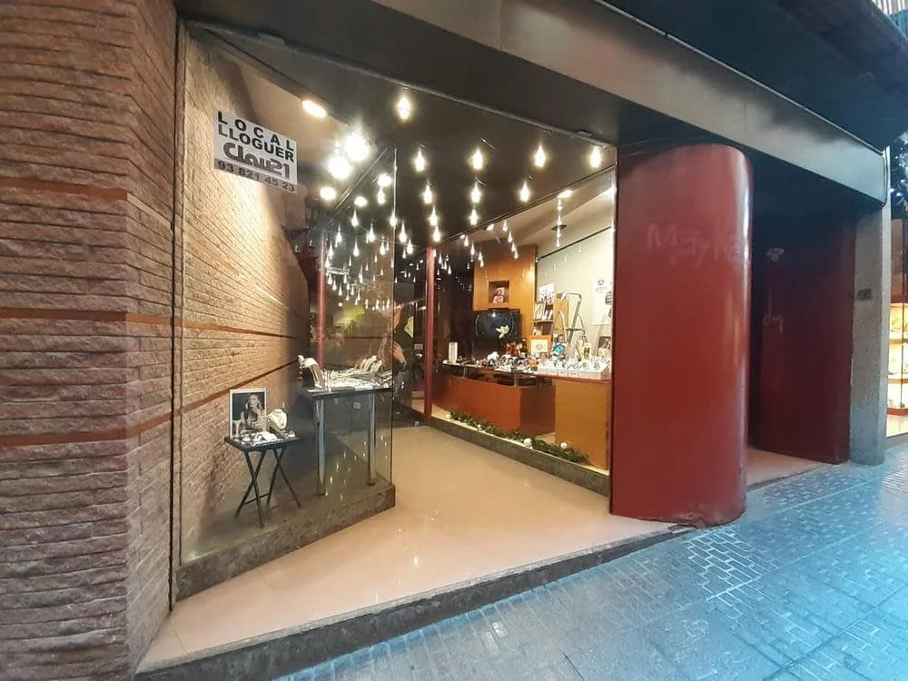 Local comercial céntrico en Berga, 150 m²