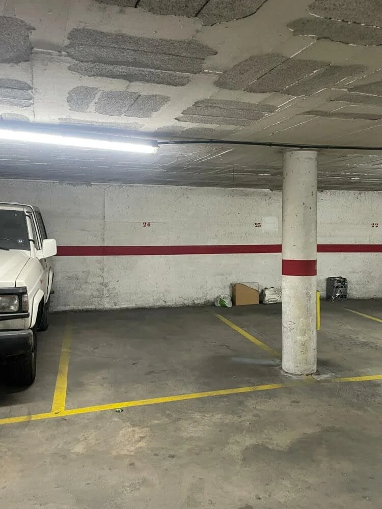 Plaza de parking en Berga