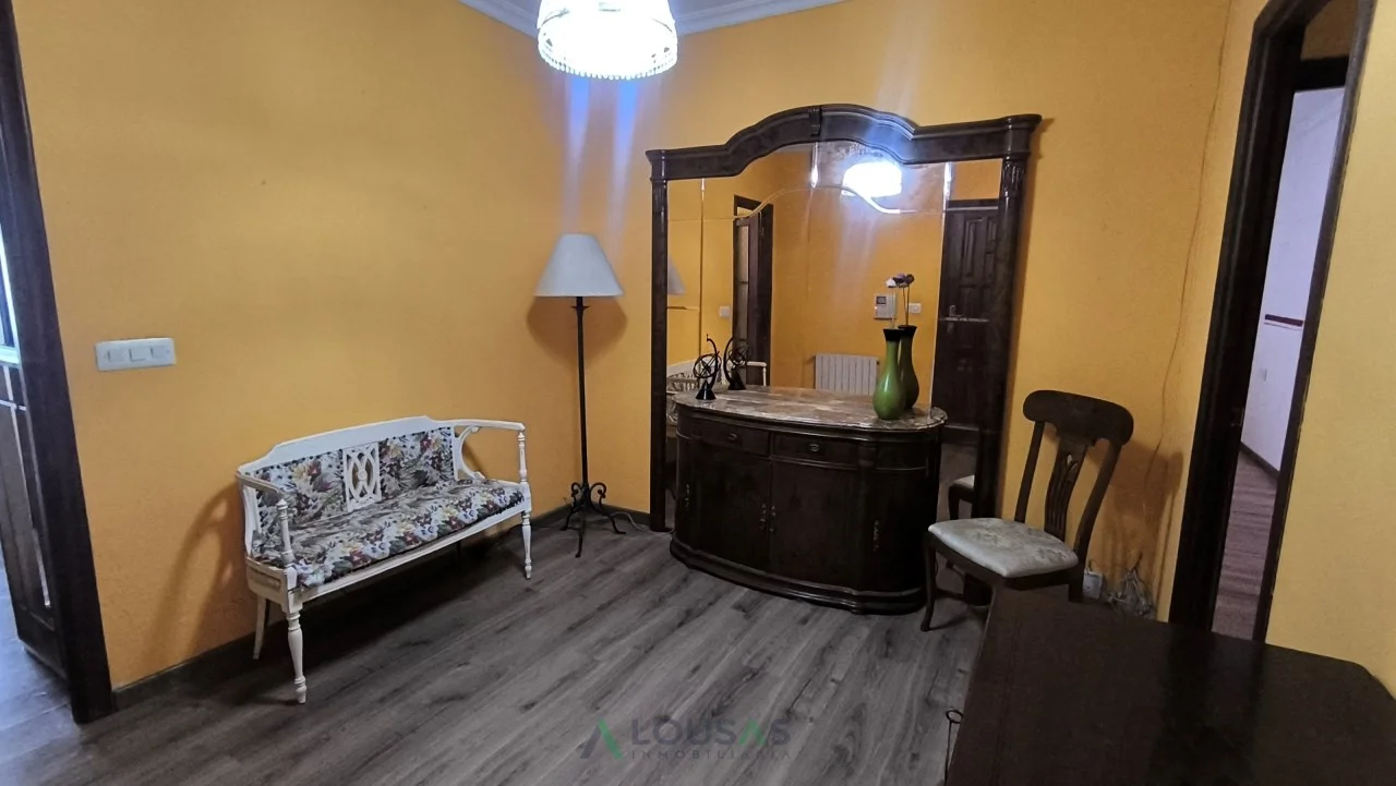 Central Monforte flat with 4 bedrooms