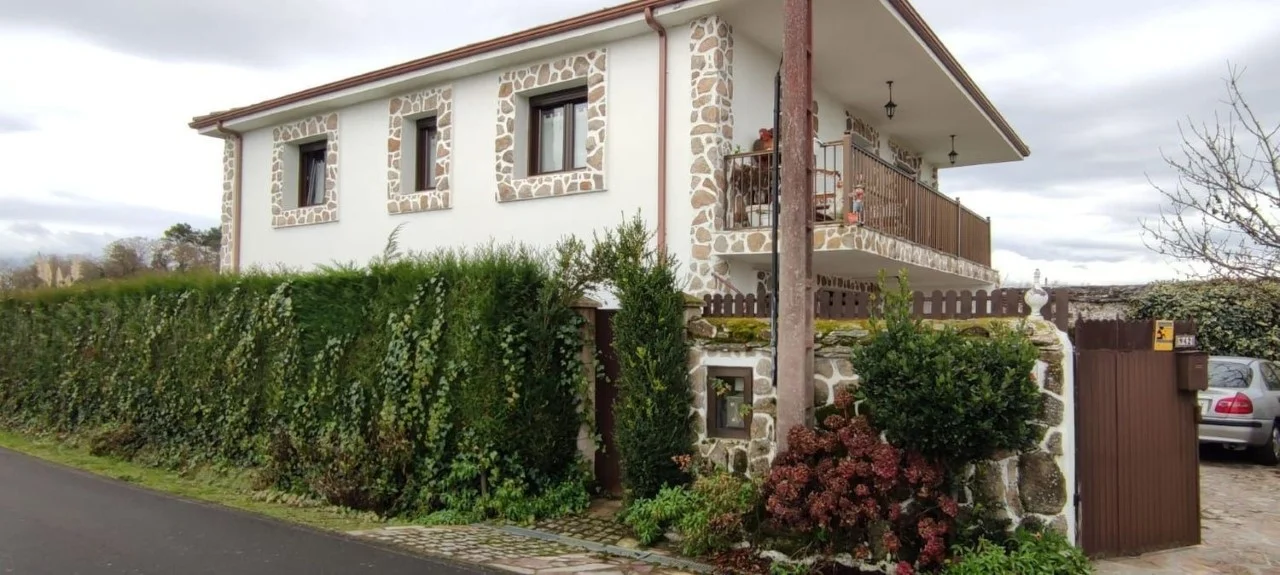 Casa rodeada de naturaleza, 3 dormitorios