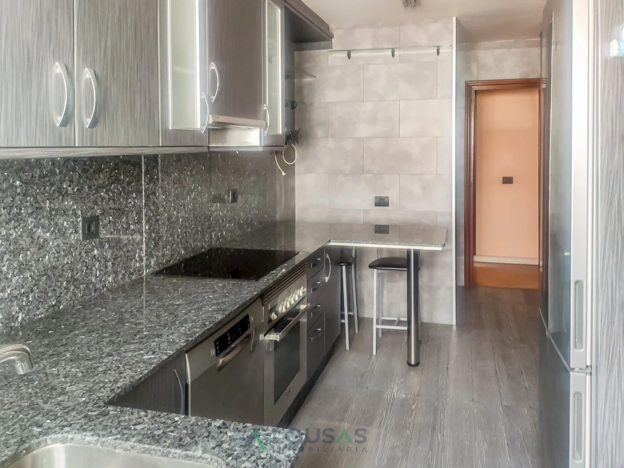 Piso céntrico en Sarria, 3 dormitorios