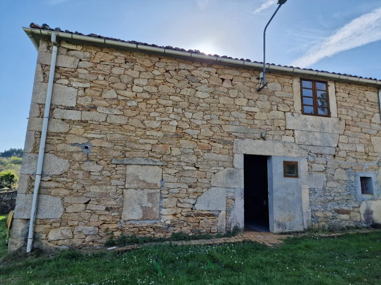 Refurbished rural house with 3 bedrooms