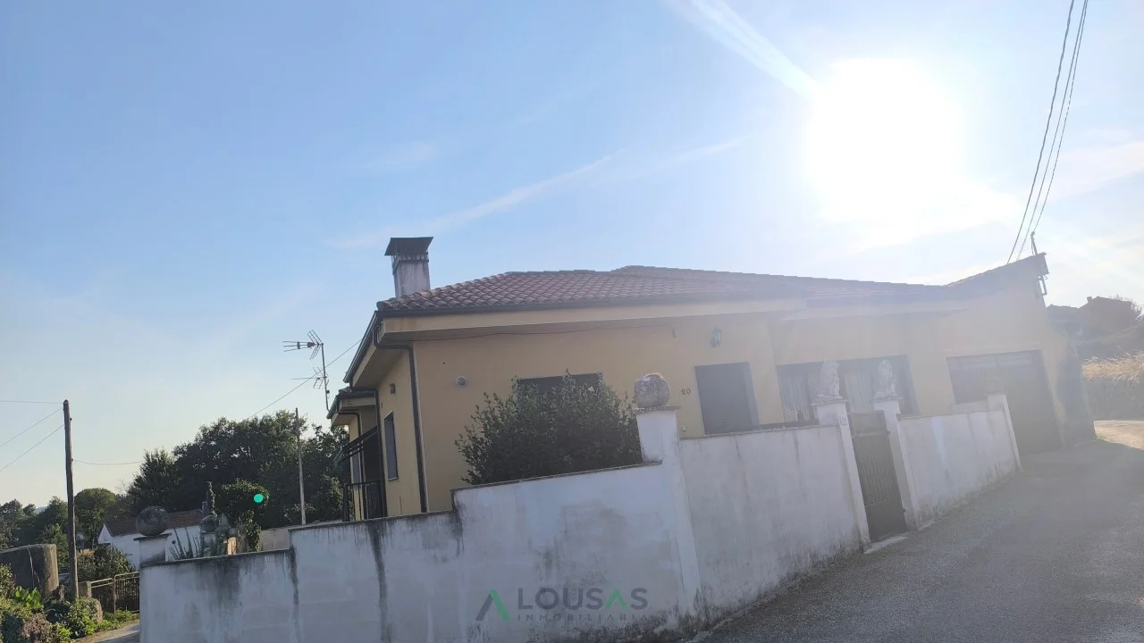 Casa amplia en Goián, cuatro dormitorios