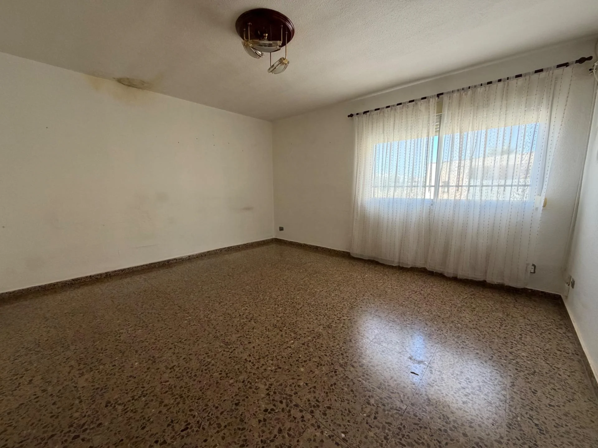 Corner townhouse with three bedrooms