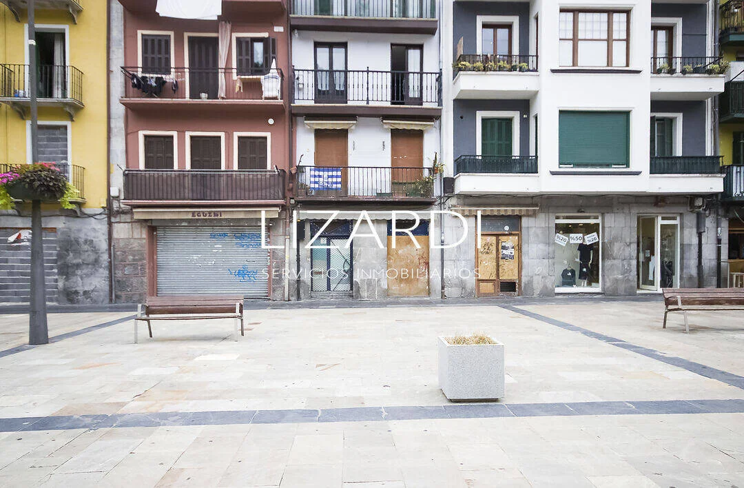 Local comercial de 56 m² en Tolosa