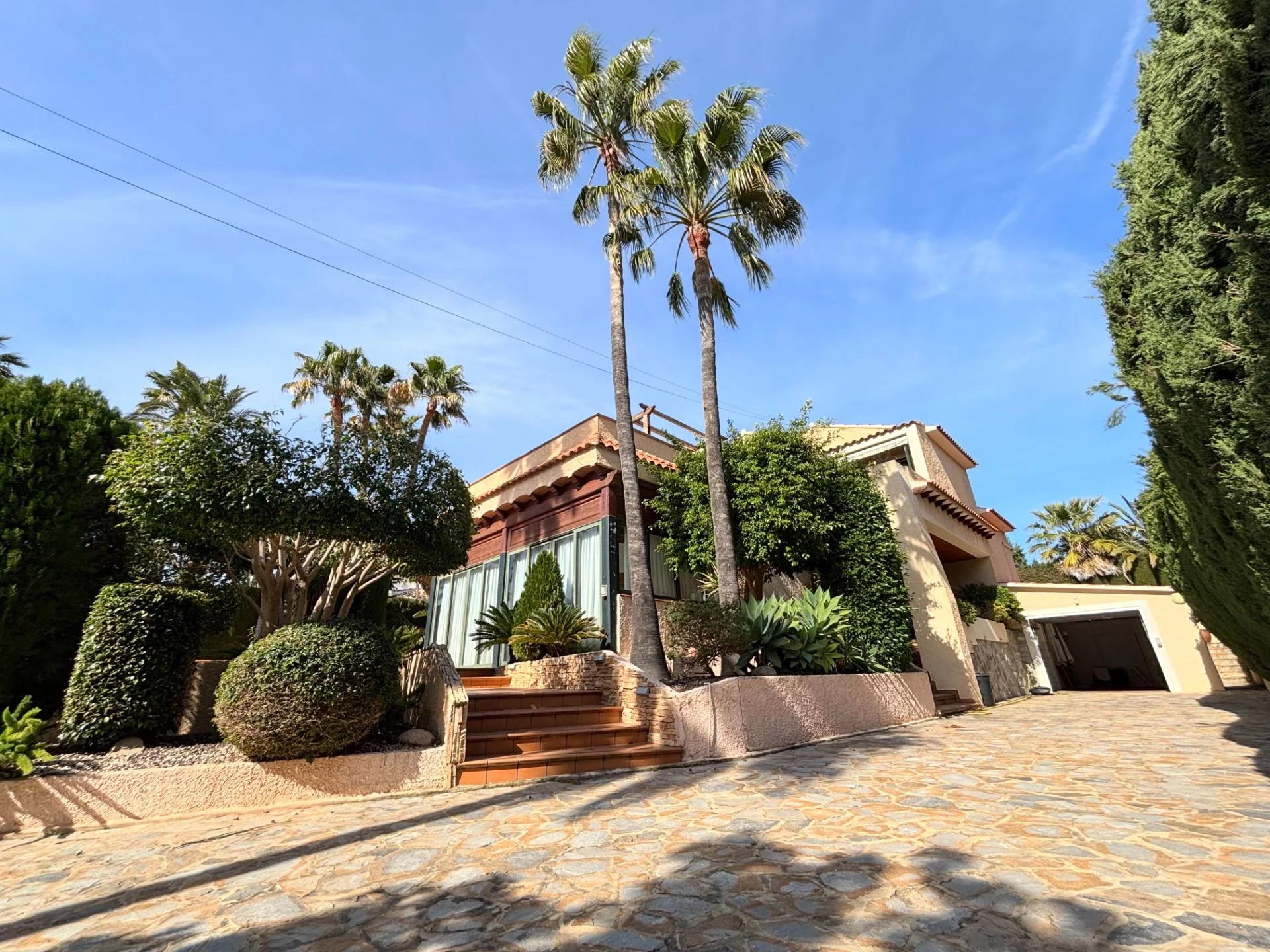 Chalet en Coblanca con piscina privada