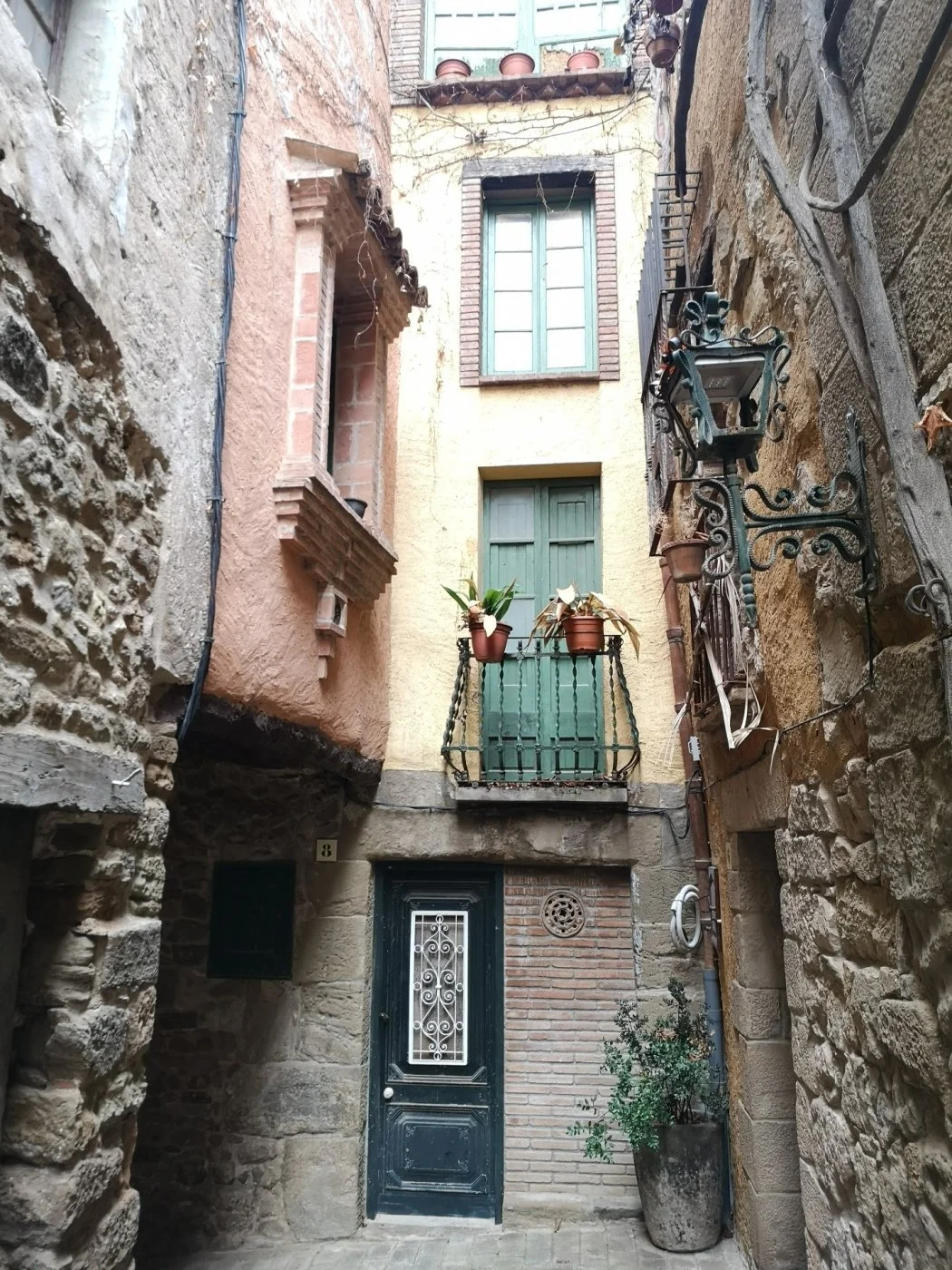 Renovation house in Torà centre