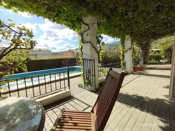 Independent chalet with large plot