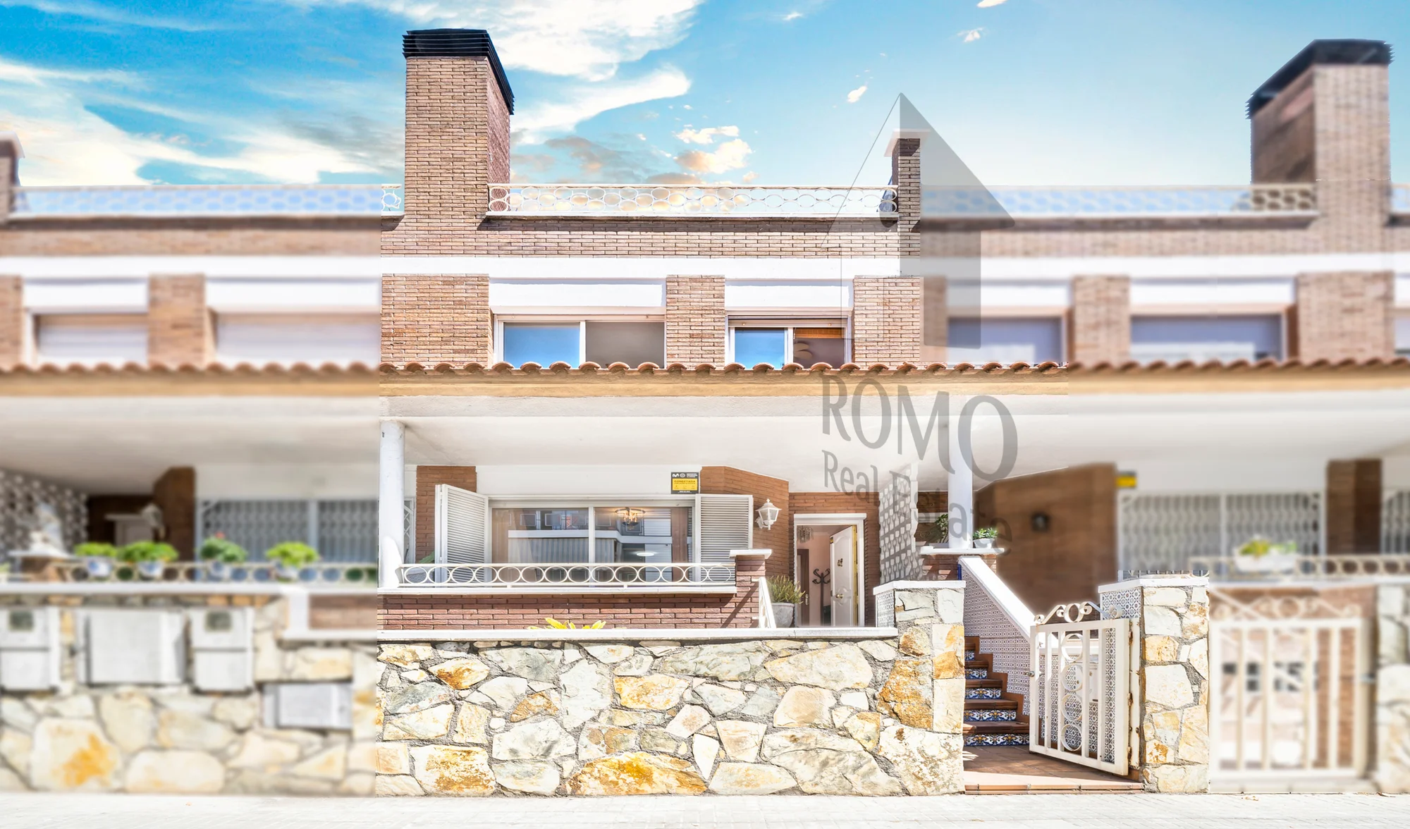 Five-bedroom townhouse with terraces