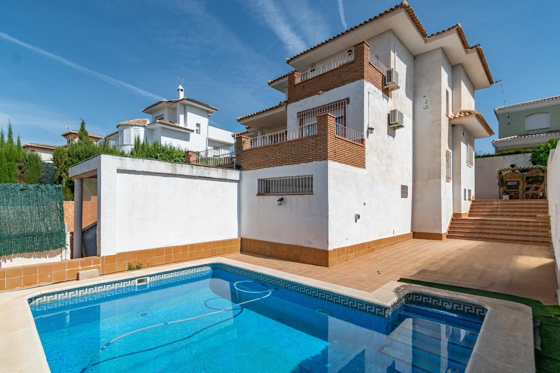 Spacious Otura chalet, four bedrooms