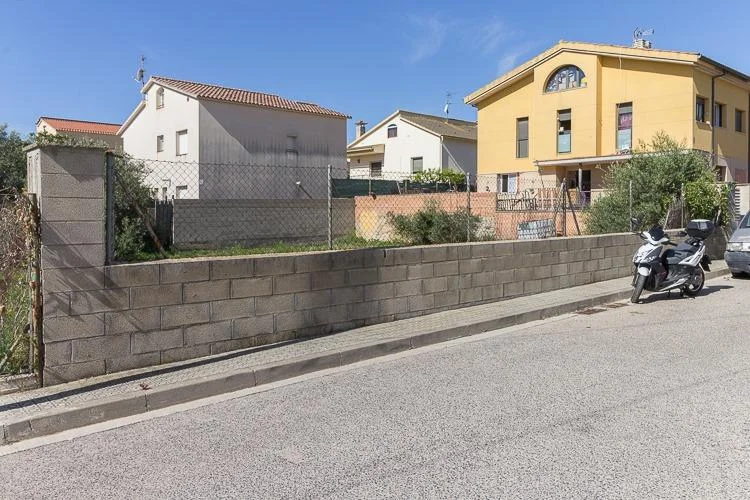 La Collada plot for two homes