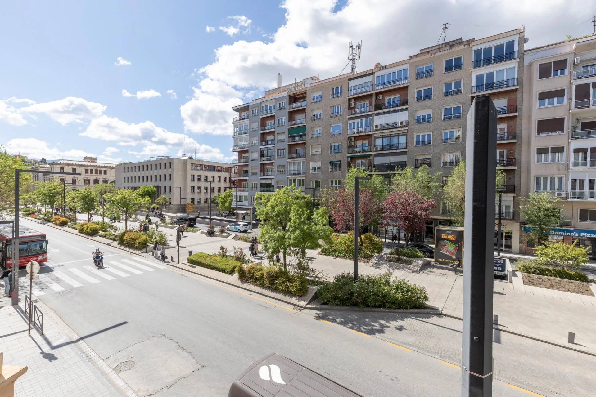Spacious five-bedroom Granada apartment