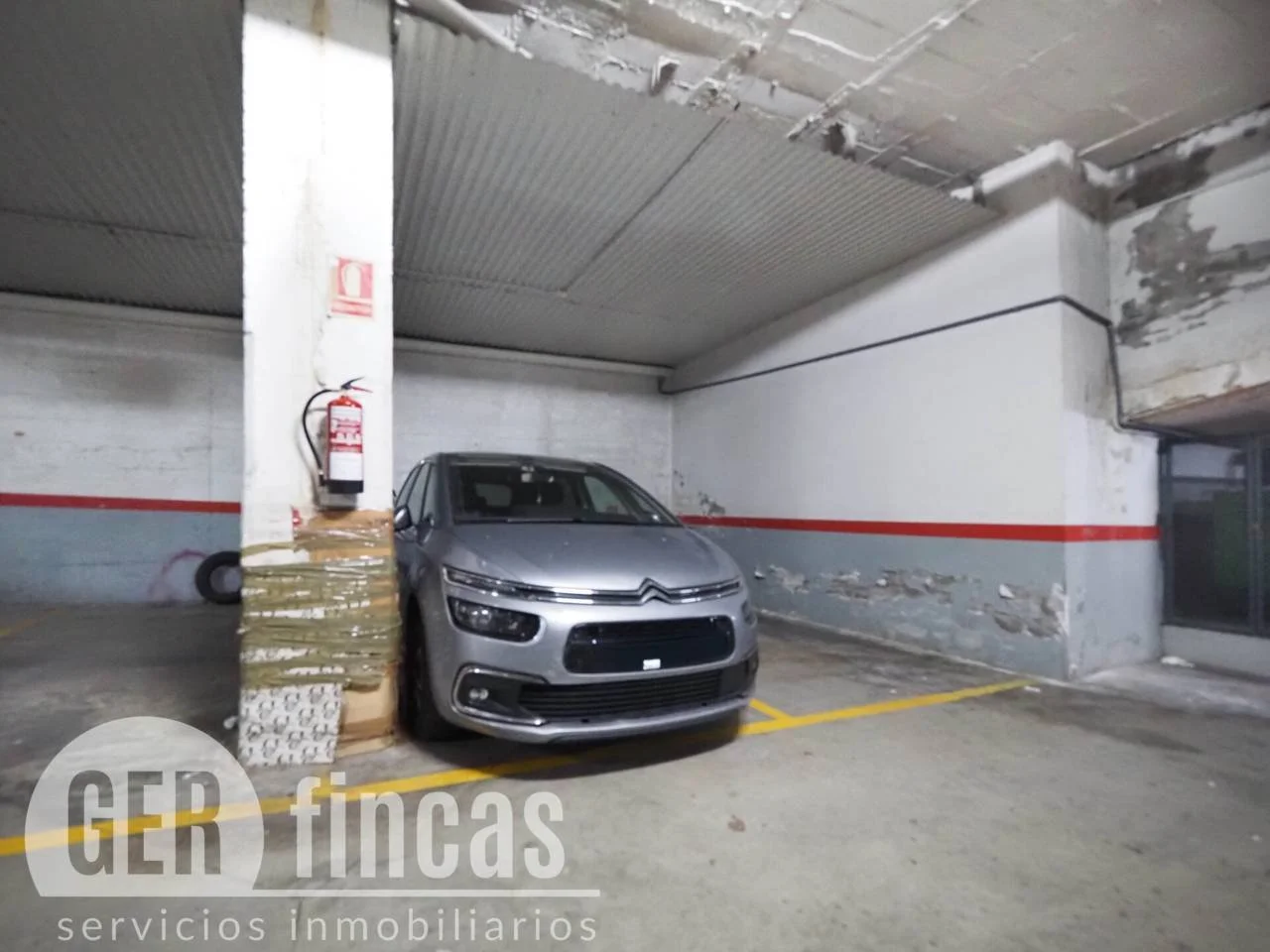 Plaza de parking de 12 m² en Terrassa