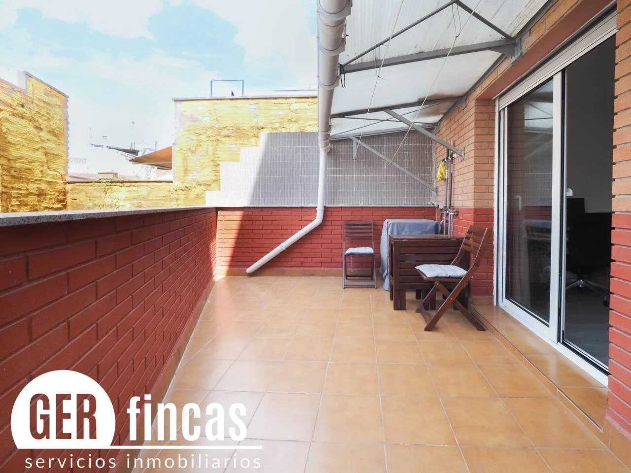 Piso reformado en Egara con terraza