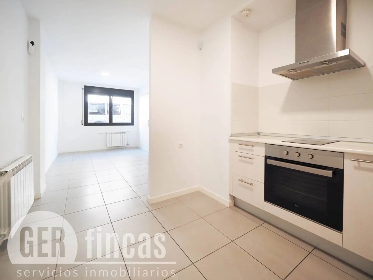 Planta baja luminosa con parking en Terrassa
