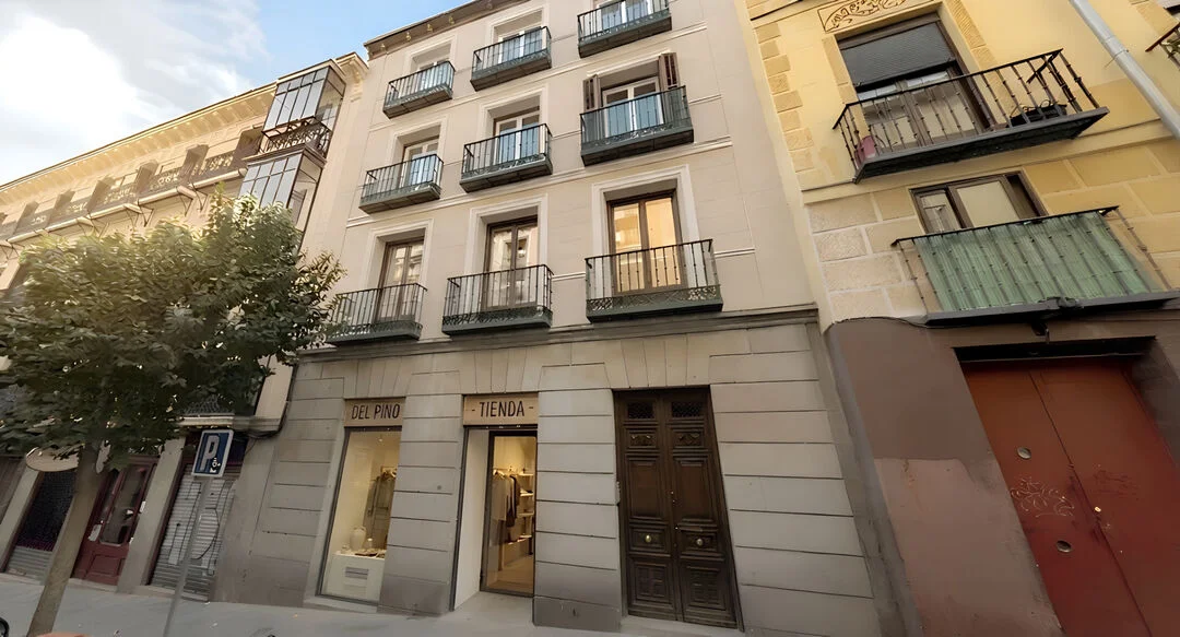 Inversión de tres apartamentos en rehabilitación