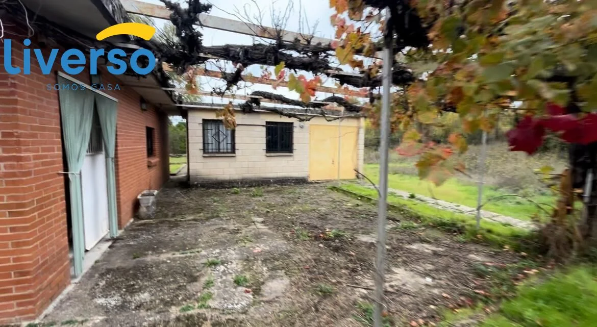 Casa de un dormitorio junto al río