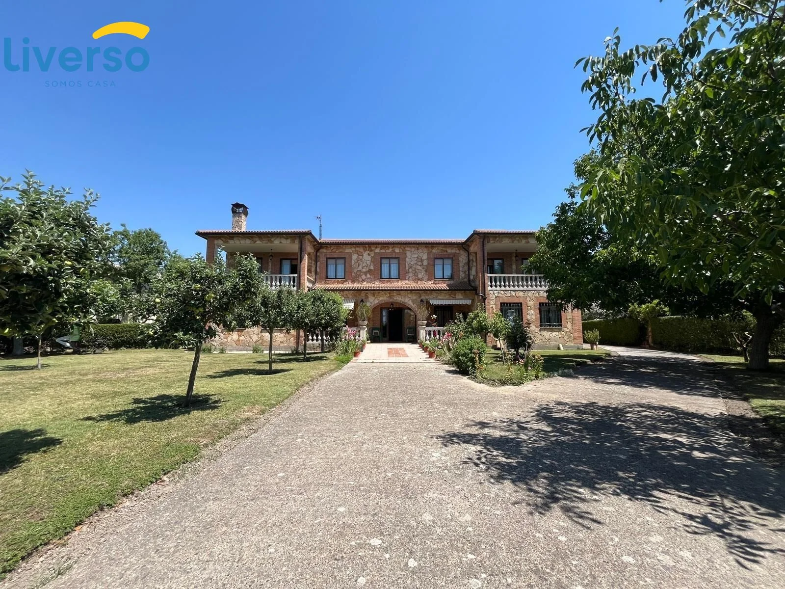 Chalet de lujo con parcela de 1.483 m²