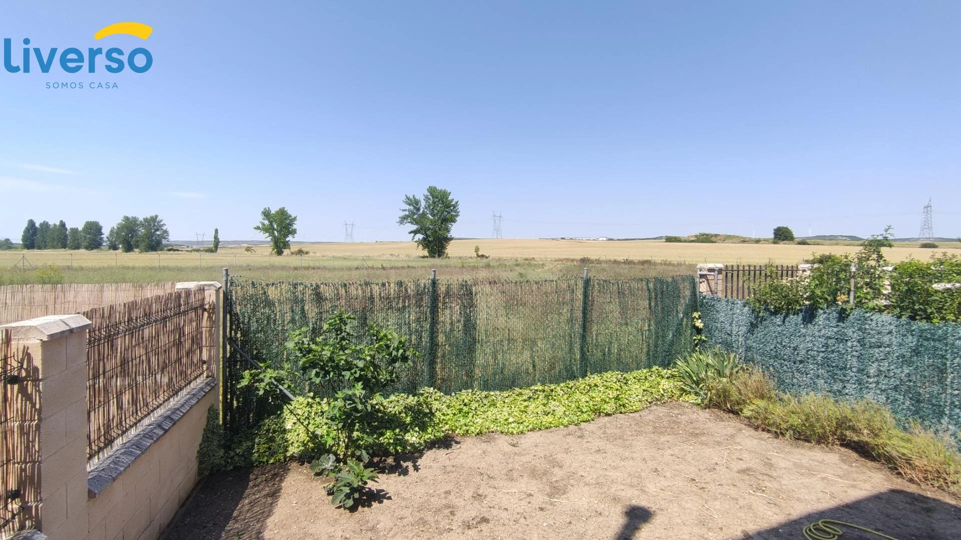 Pareado nuevo cerca de Burgos, 165 m²