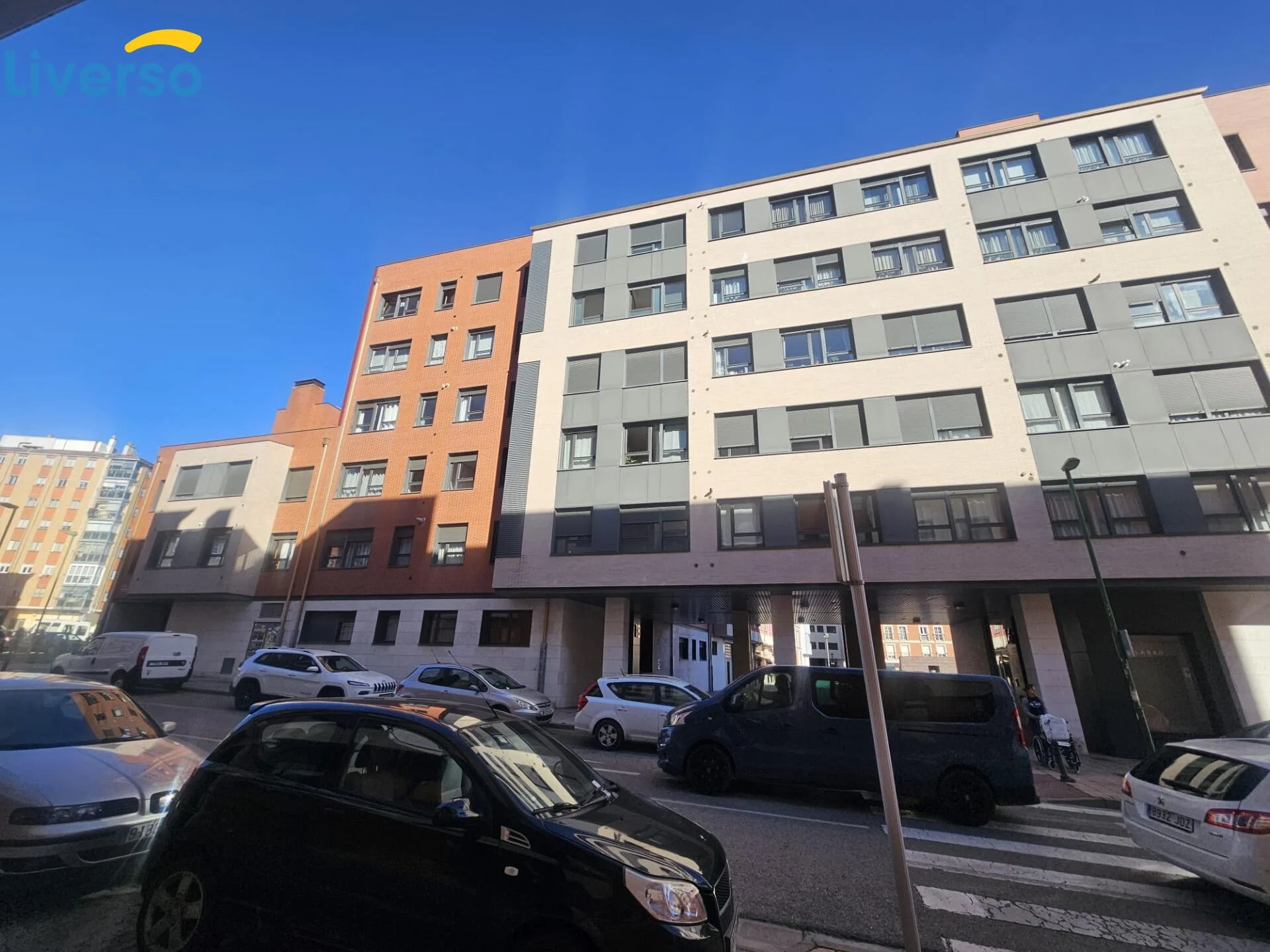 Bright one-bedroom flat in Burgos