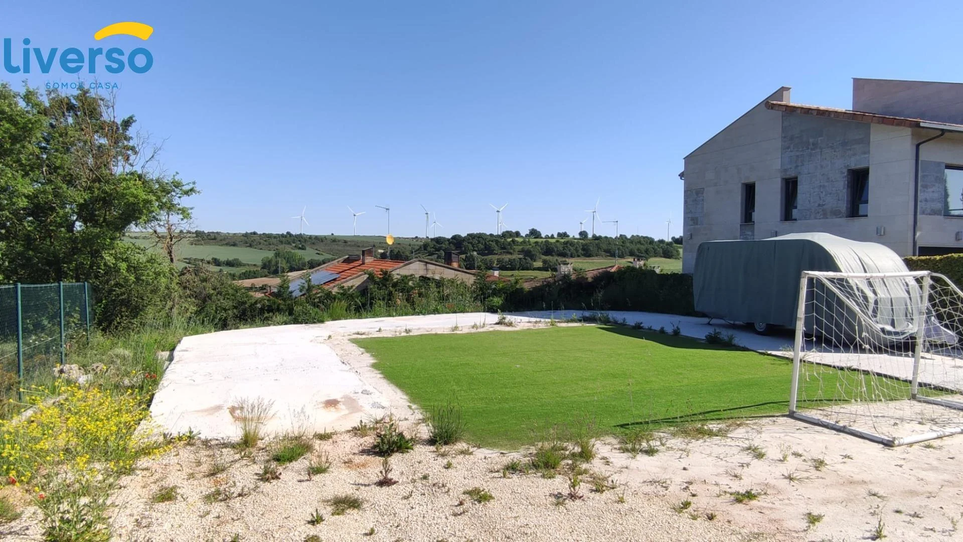 Parcela urbana cerca de Burgos, 614 m²
