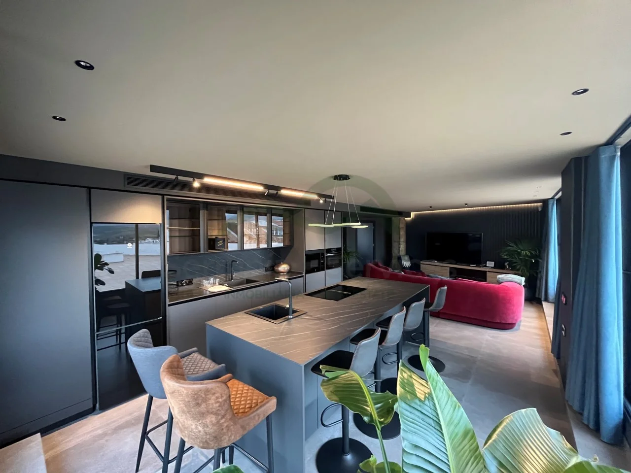 Central Ronda penthouse, 600 m² terrace