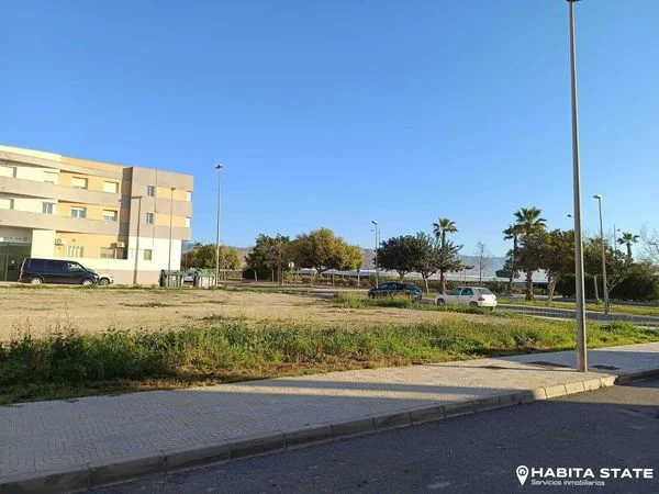 Parcela urbana en Vícar, 1.045 m²