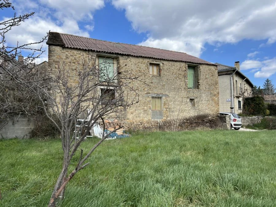 Casa para rehabilitar en Ascara, 600 m²