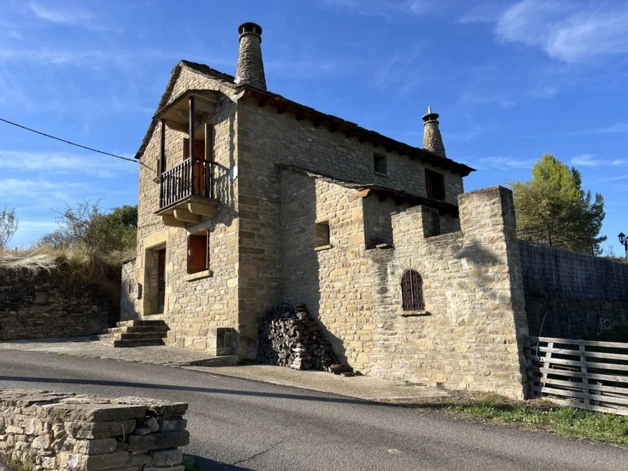 Reformed rural house with urban plot