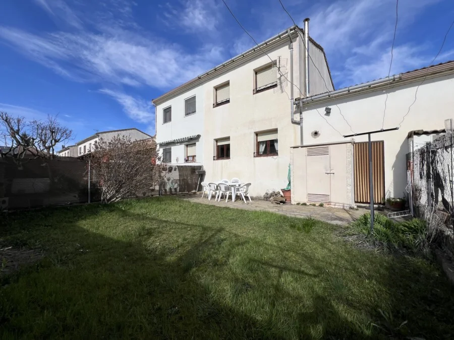 Three-bedroom townhouse with private garden