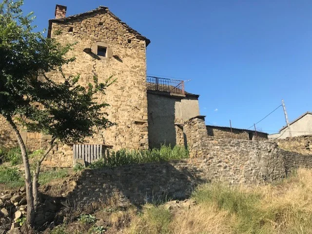Renovation house in Javierrelatre, 5 bedrooms