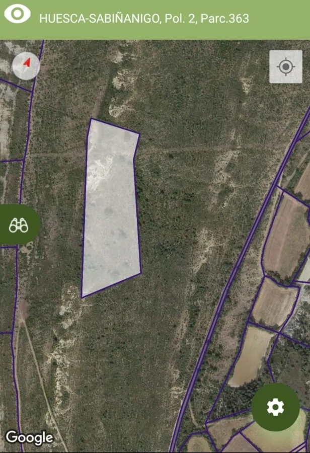 41,000 m² rural plot near Jaca