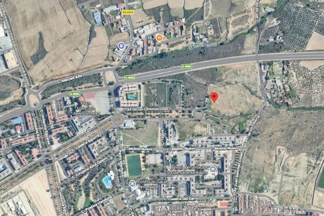 Developable Granada plot, 5,002 m²